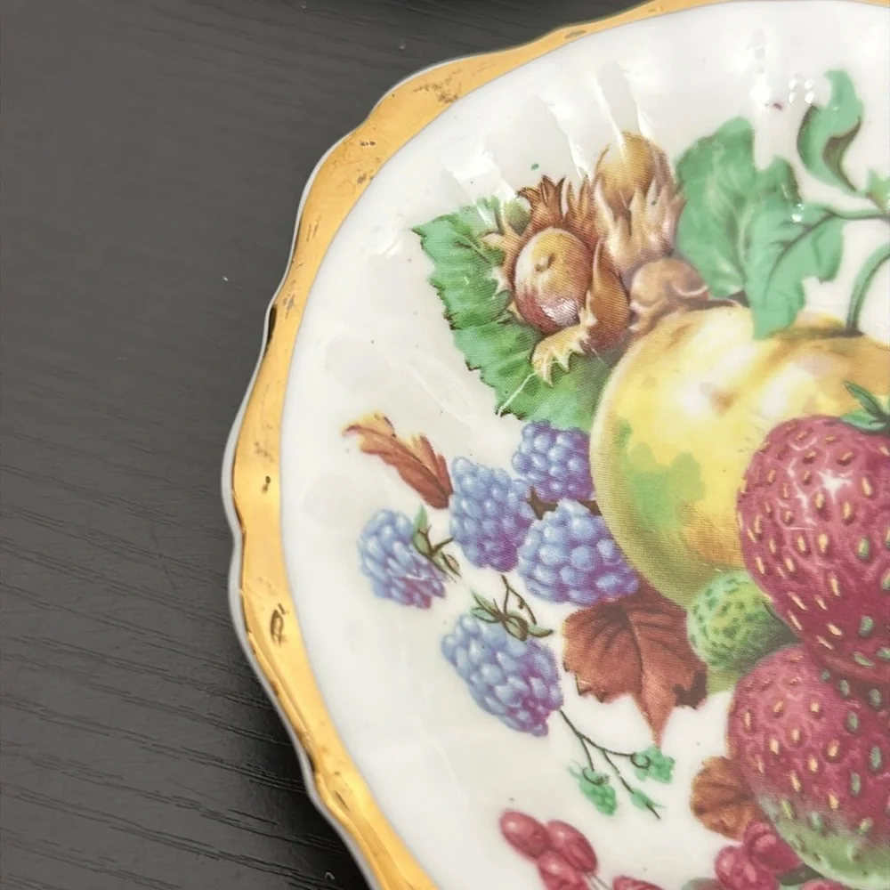 🌹 Regency Genuine Bone China 2 Vintage Berry Bowls